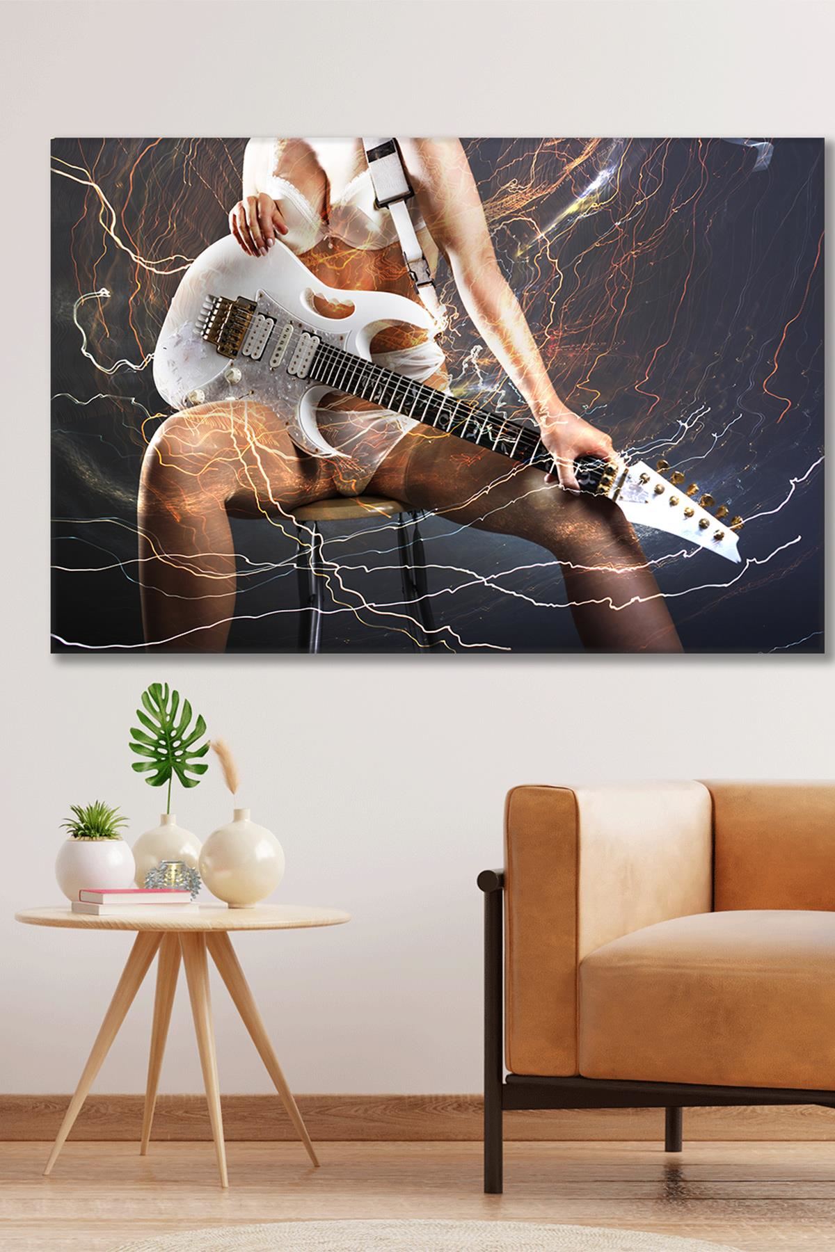 Gitar Çalan İç Çamaşırlı Kadın Kanvas Duvar Tablo 3322575