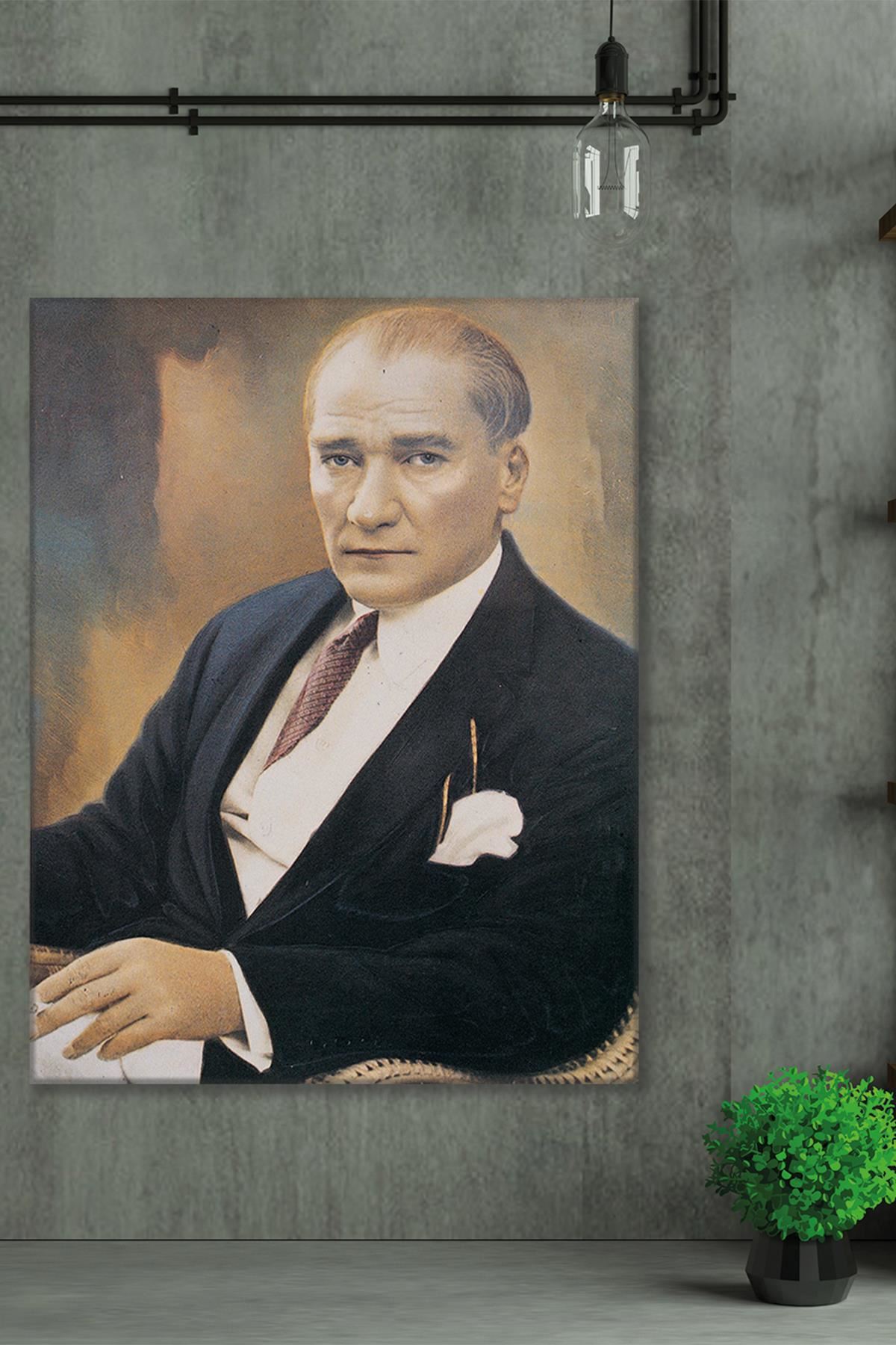 Sandalyede Oturan Atatürk Kanvas Duvar Tablo 221532