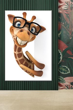 Mutlu Gözlüklü Animasyon Zürafa Art Kanvas Tablo 2221615