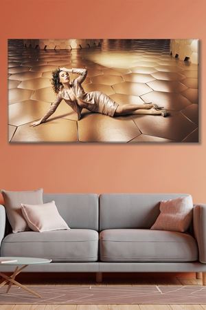 Yerde Yatan Kadın Kanvas Duvar Tablo 3322193