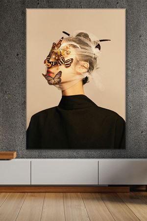 Yüzünde Kelebekler Olan Kız Duvar Kanvas Tablo 3322038