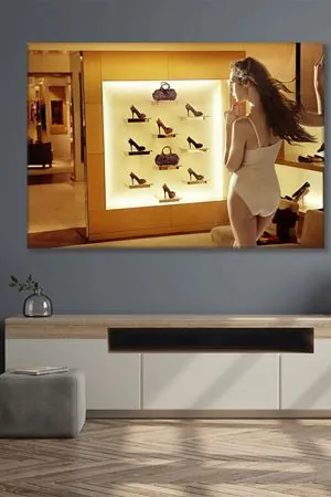 Vitrinden Ayakkabı Seçen Kadın Kanvas Duvar Tablo 3322224