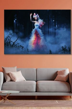 Ormanın İçinde Kadın Duvar Kanvas Tablo 3322129