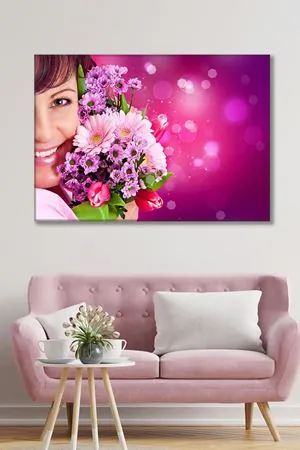 Pembe Çiçekli Kadın Duvar Kanvas Tablo 3322048