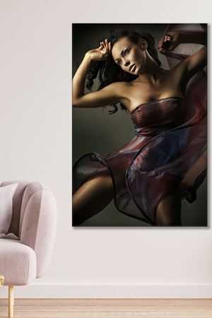 Modern Kadın Pozu Kanvas Duvar Tablo 3322431
