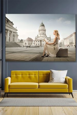 Kitap Okuyan Kadın Kanvas Duvar Tablo 3322227