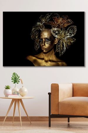 Kelebek Saçlı Altın Kadın Kanvas Duvar Tablo 3322380