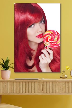 Kırmızı Saçlı Kadın Kanvas Duvar Tablo 3322434