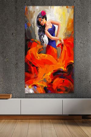 Kulağında Kırmızı Çiçek Olan İspanyol Kadın Duvar Kanvas Tablo 3322188