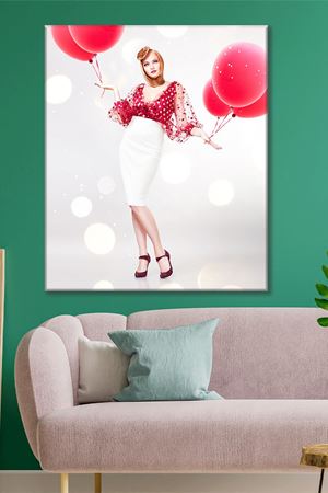 Elinde Balon Tutan Kadın Kanvas Duvar Tablo 3322521