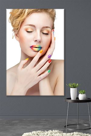 Gökkuşağı Renkli Rujlu Kadın Kanvas Duvar Tablo 3322499