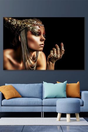 Boynuz Kostümlü Savaşçı Kadın Kanvas Duvar Tablo 3322732