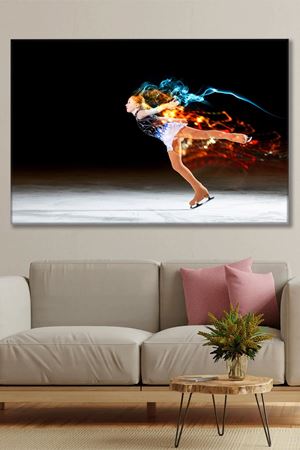 Buz Pateni Yapan Kız Duvar Kanvas Tablo 3322142