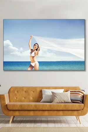 Beyaz Bikinili Kadın Kanvas Duvar Tablo 3322497