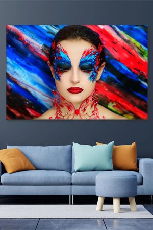 Boynunda Kelebek Getiren Kadın Kanvas Duvar Tablo 3322708