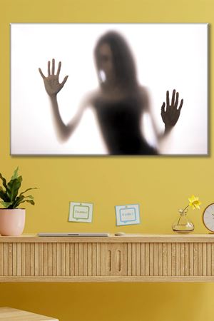 Cama Yapışmış Kadın Gölgesi Duvar Kanvas Tablo 3322164