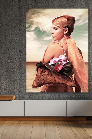 Çiçekli Çantalı Kadın Kanvas Duvar Tablo 3322390