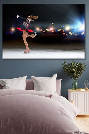 Buz Pateni Yapan Kız Kanvas Duvar Tablo 3322484