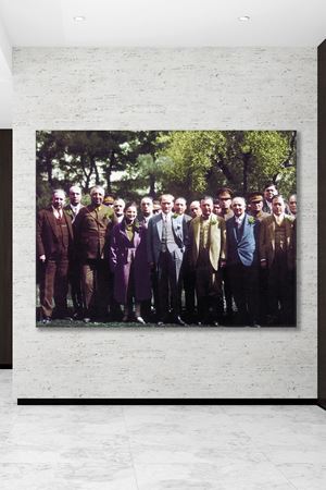 Atatürk, Fahrettin Altay ve İzmir Valisi ile Hasanağa Bahçesinde Kanvas Duvar Tablo 221503