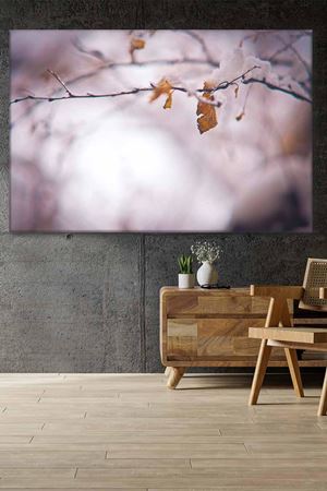 Dalda Karlar ve Kurumuş Yapraklar Art Kanvas Tablo 2221986