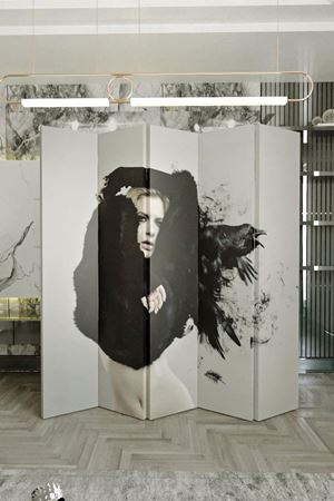 Doğal Ahşap Kürklü Kadın 5 Kanat Paravan Seperatör Oda Bölme