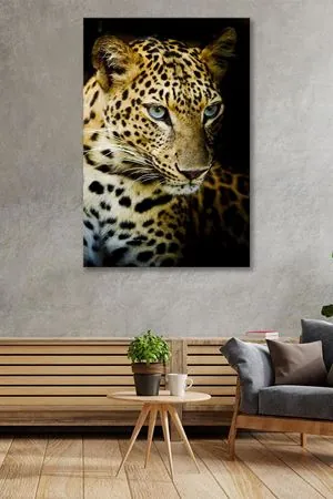 Avına Bakan Leopar Kanvas Duvar Tablo 4452228