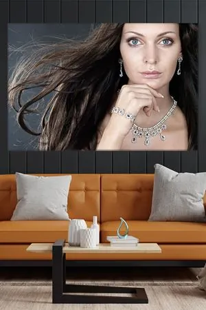 Mücevher Aksesuarlı Kadın Kanvas Duvar Tablo 3322710
