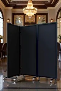 Kiralık Demir Çerçeveli Tekerlekli Paravan | MDF Yüzeyli, 3 Kanat Bölme Paneli